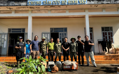 Viet Snake Rescuer